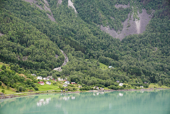 JPL00527