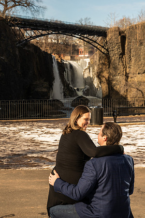 044