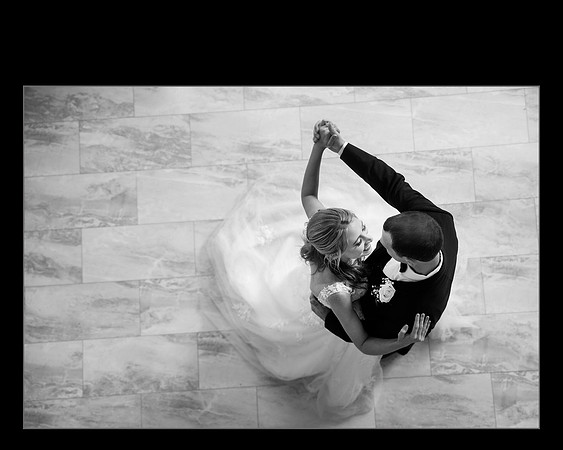 Kuhn_Wedding_First Dance